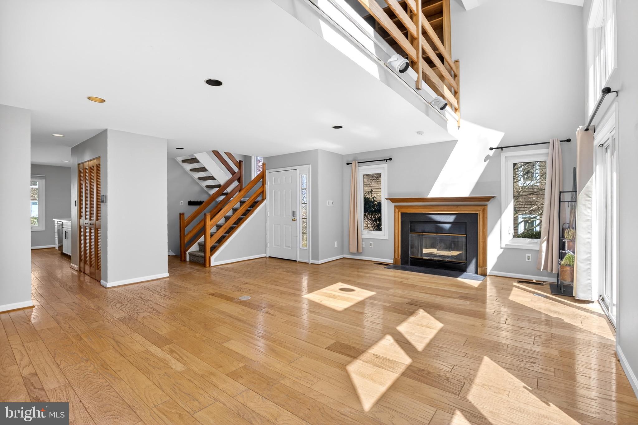 274 Fox Run Exton, PA 19341 - Photo 4 of 36