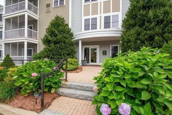 $430,000 | 2311 Briarwood Village, Unit 2311, Clinton, MA 01510