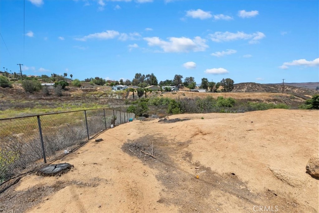 20061 Lounsberry Road Perris, CA 92570 - Photo 51 of 60