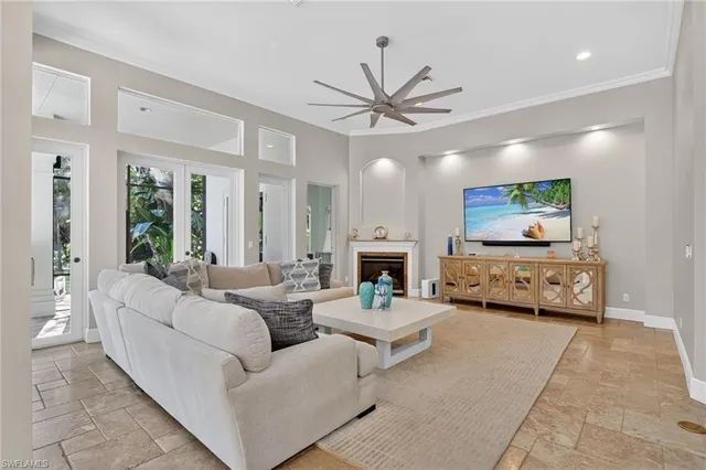 $2,300,000 | 4810 Sycamore Drive, Naples, FL 34119