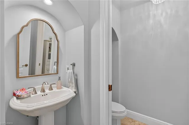 $2,300,000 | 4810 Sycamore Drive, Naples, FL 34119