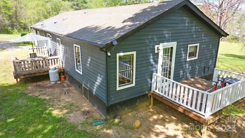 235 Pine Valley Road Cullowhee, NC 28723 - Photo 8 of 29 Gallery Image 8