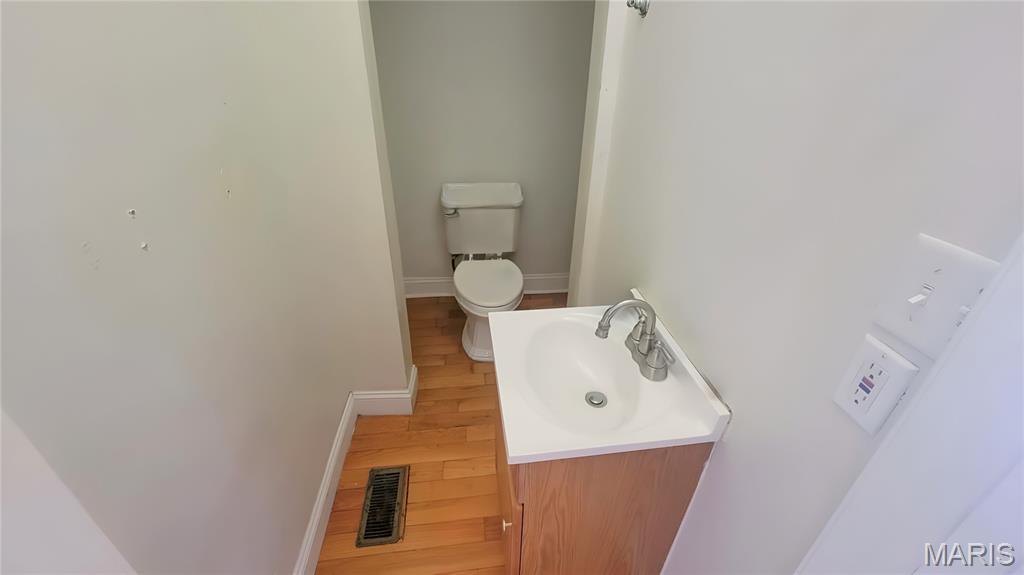 5734 Maple Avenue St. Louis, MO 63112 - Photo 12 of 17