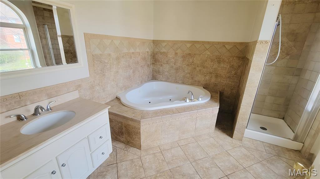 5734 Maple Avenue St. Louis, MO 63112 - Photo 10 of 17