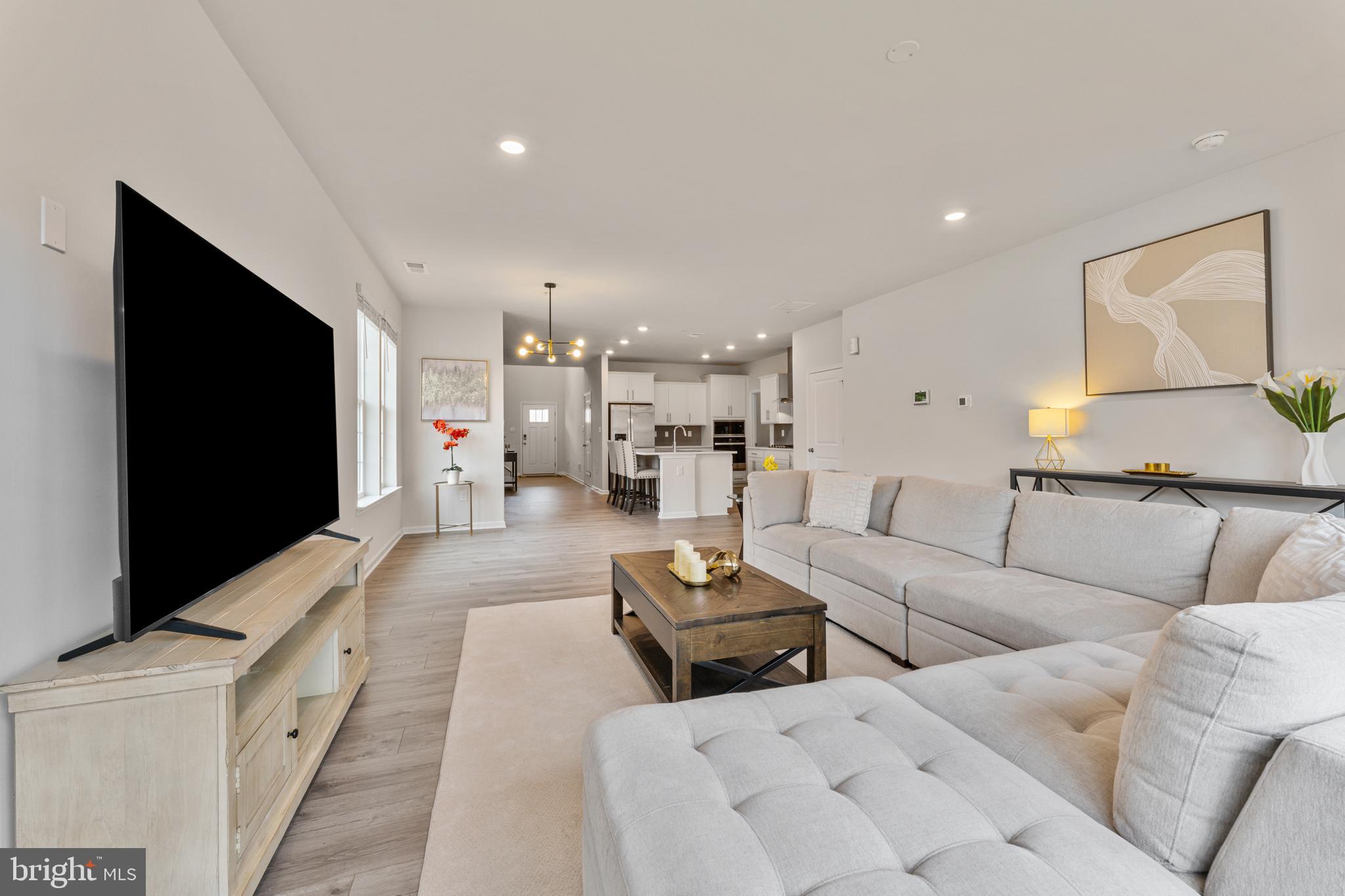 493 Ensemble Way Frederick, MD 21701 - Photo 14 of 33 Living Room