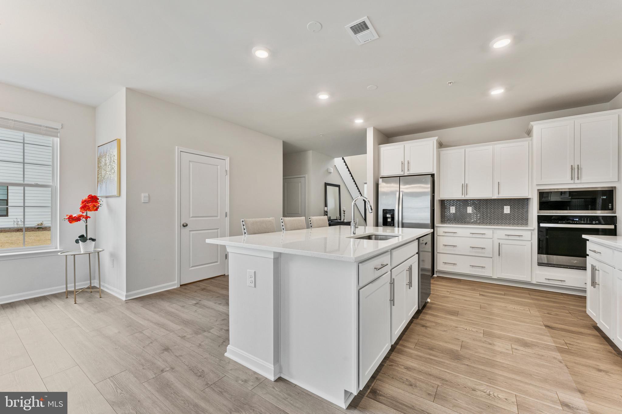 493 Ensemble Way Frederick, MD 21701 - Photo 10 of 33 Kitchen