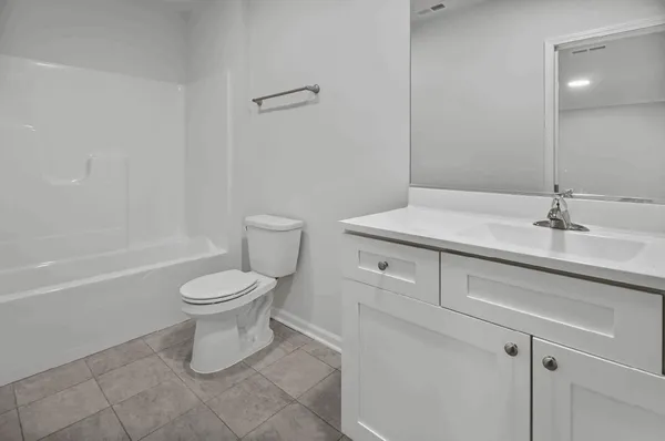 $2,600 | 3119 West 82nd Place, Unit 53B, Merrillville, IN 46410