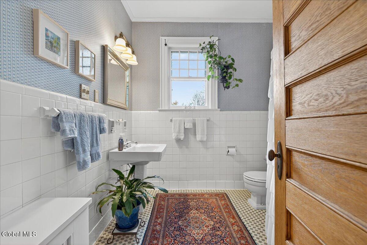 1204 Rugby Road Schenectady, NY 12308 - Photo 24 of 27 59-1204 RUGBY-59