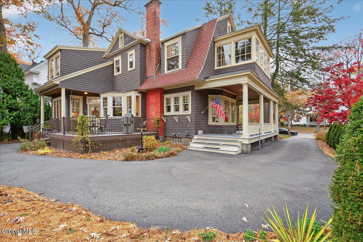 1204 Rugby Road Schenectady, NY 12308 - Photo 5 of 27 10-1204 RUGBY-10