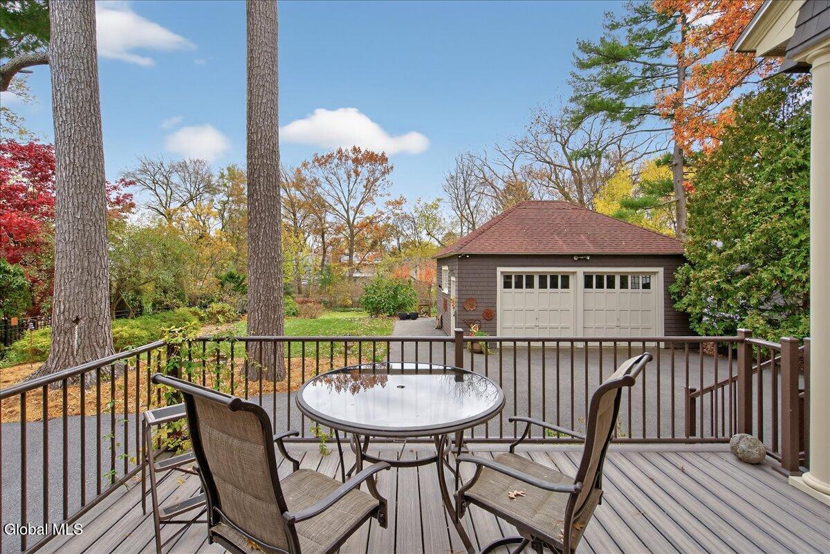 1204 Rugby Road Schenectady, NY 12308 - Photo 8 of 27 21-1204 RUGBY-21