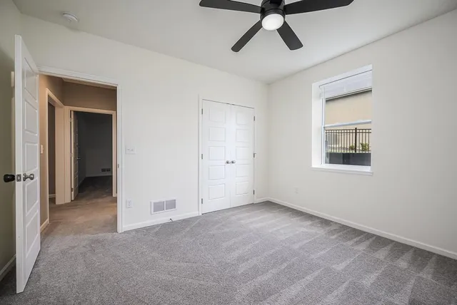 $439,950 | 917 North Willow Court, Tonganoxie, KS 66086