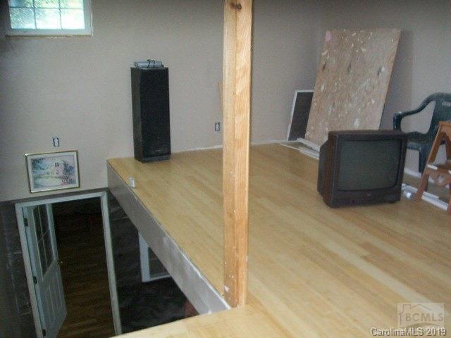 869 Watson Road Nebo, NC 28761 - Photo 14 of 17 Gallery Image 14