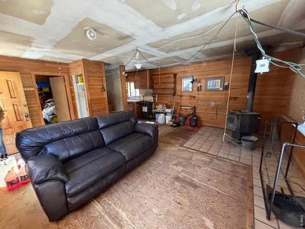 $339,000 | 885 Pratt Creek Road, Livermore, CO 80536