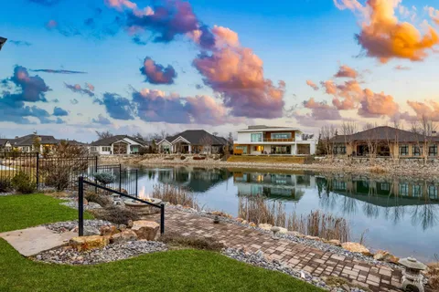 $1,800,000 | 1658 East Crowne Pointe Drive, Eagle, ID 83616