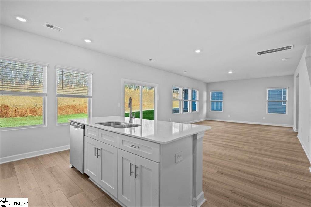 584 Cozy Blf Road Spartanburg, SC 29301 - Photo 6 of 17