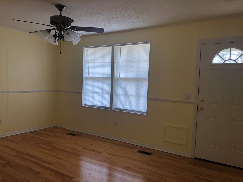 1816 Kolb Road Sumter, SC 29154 - Photo 5 of 36