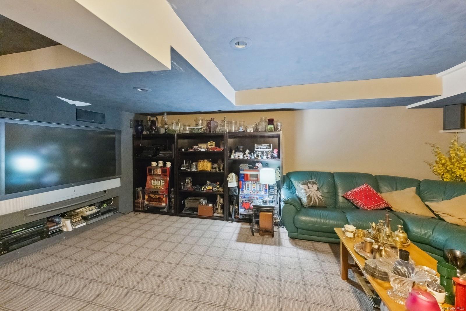 32 Harvard Avenue Hewlett, NY 11557 - Photo 17 of 42 View of living room