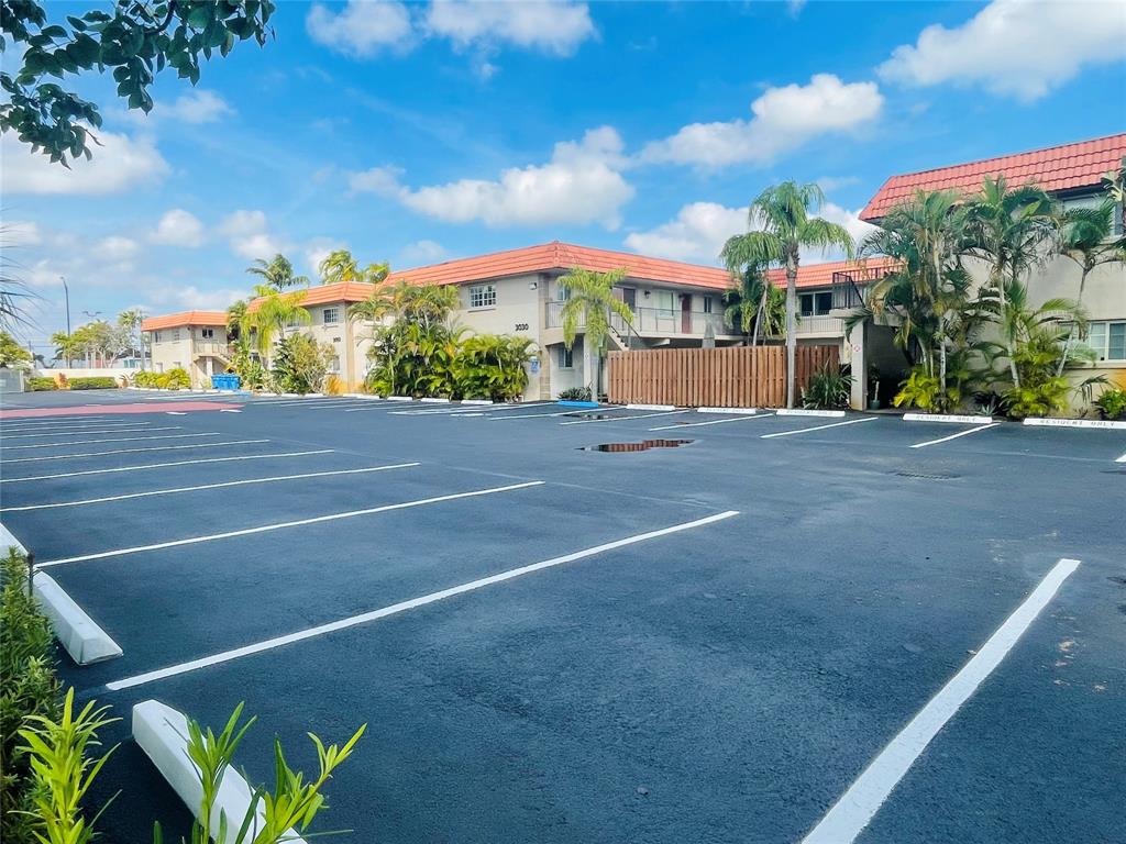 3030 Northeast 5th Terrace, Unit 1 Wilton Manors, FL 33334 - Photo 20 of 22
