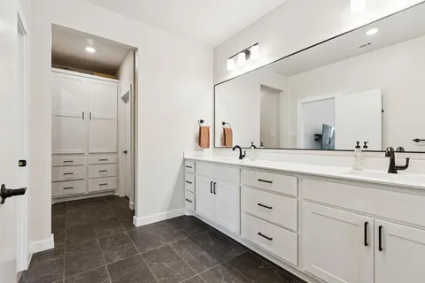 $516,500 | 2291 Rook Drive, Dallas, TX 75211