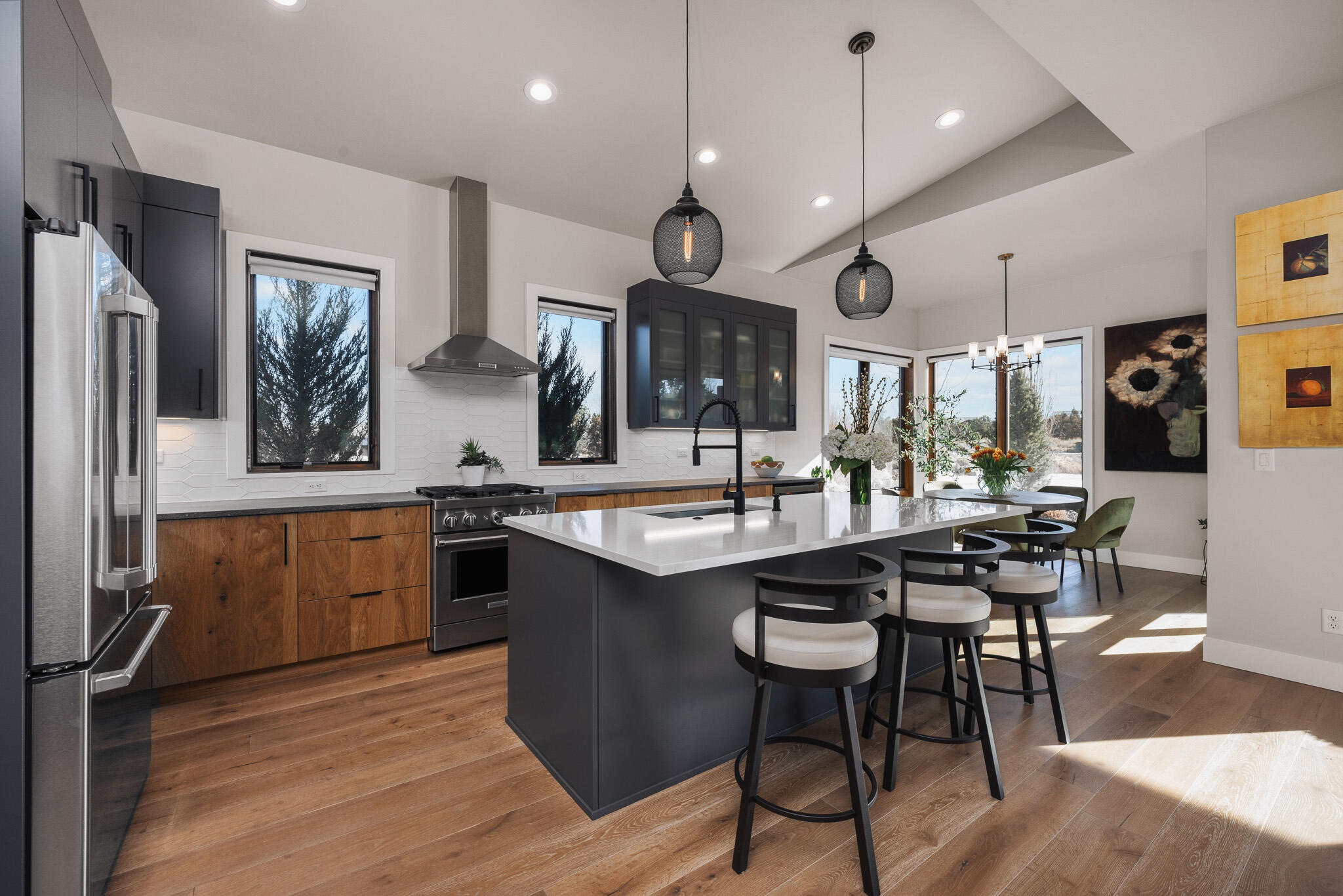 22993 Ghost Tree Lane Bend, OR 97701 - Photo 8 of 35 Kitchen/Dining