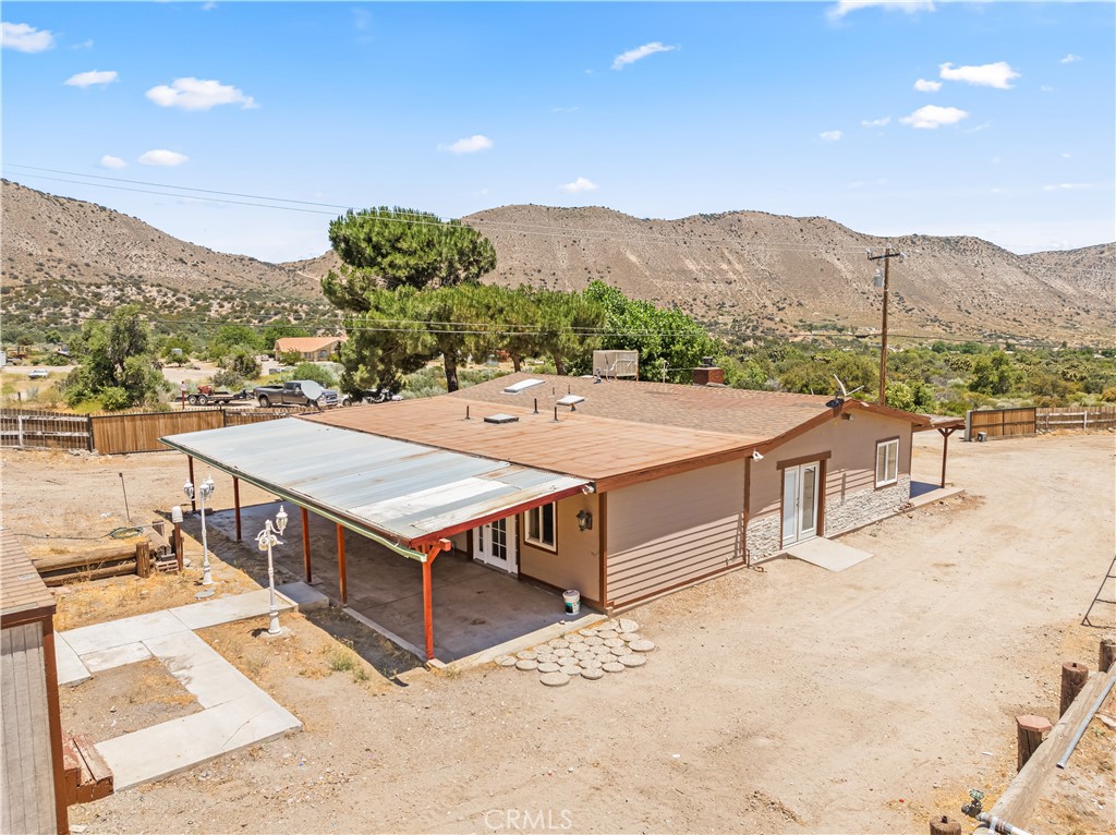 5100 Oil Well Road Phelan, CA 92371 - Photo 6 of 44