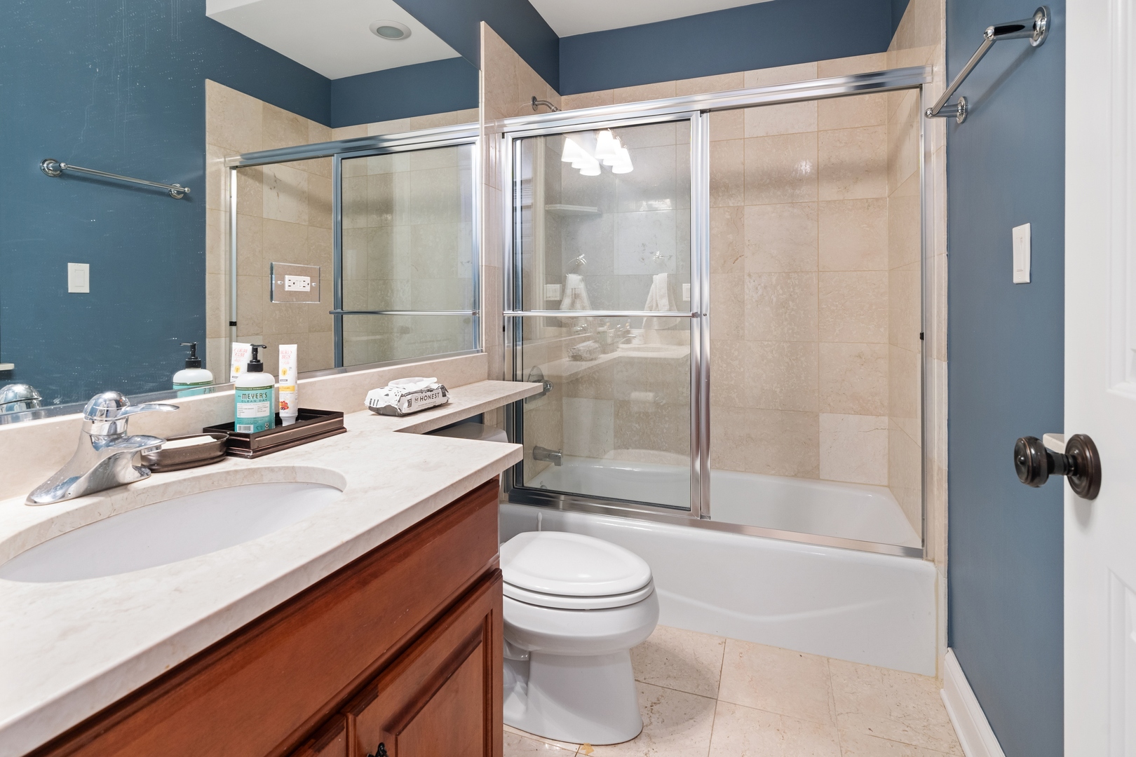 1815 West Armitage Avenue, Unit 1 Chicago, IL 60622 - Photo 9 of 17