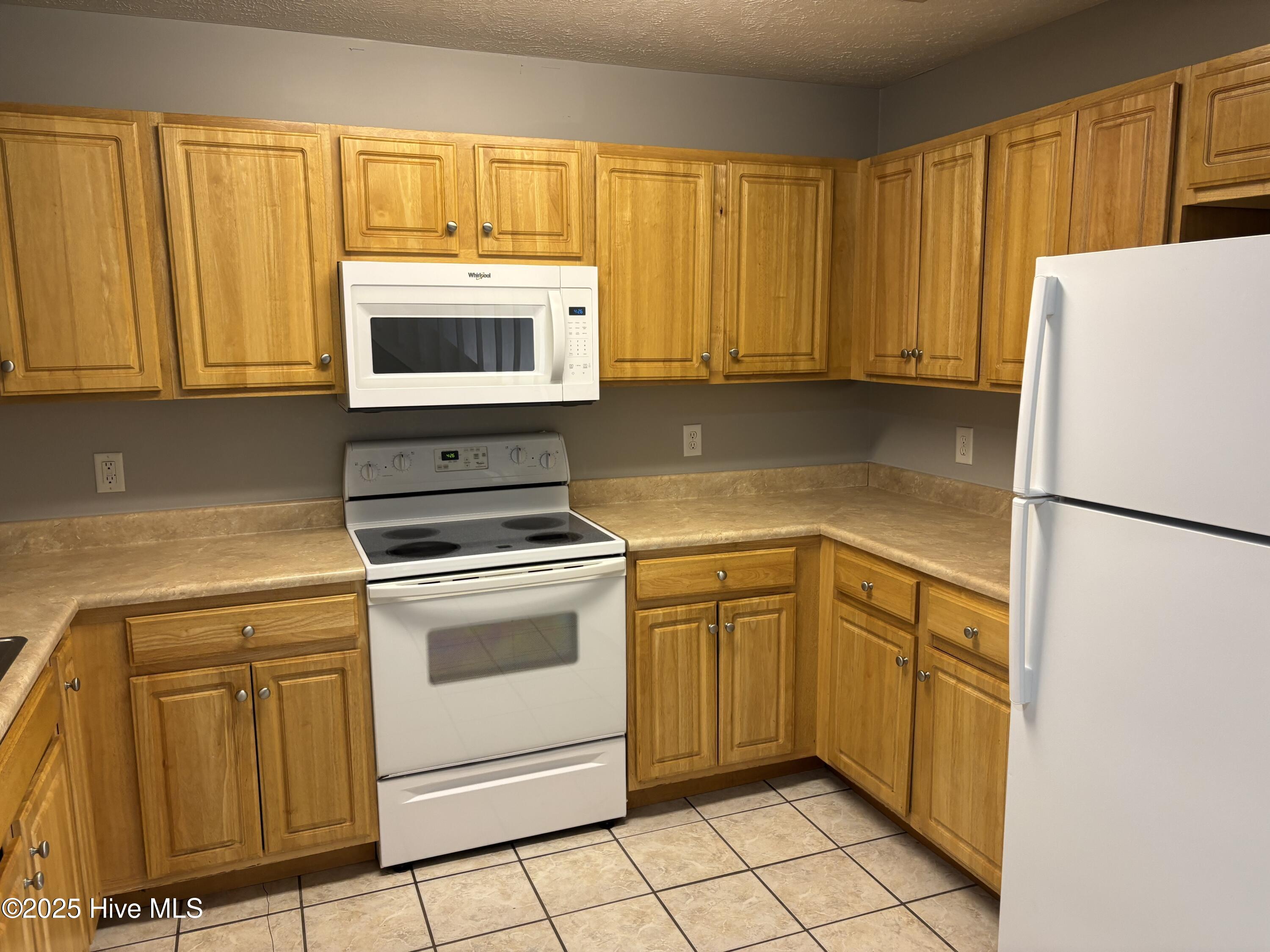 1559 Denton Street Southwest, Unit B Ocean Isle Beach, NC 28469 - Photo 2 of 10 IMG_2828