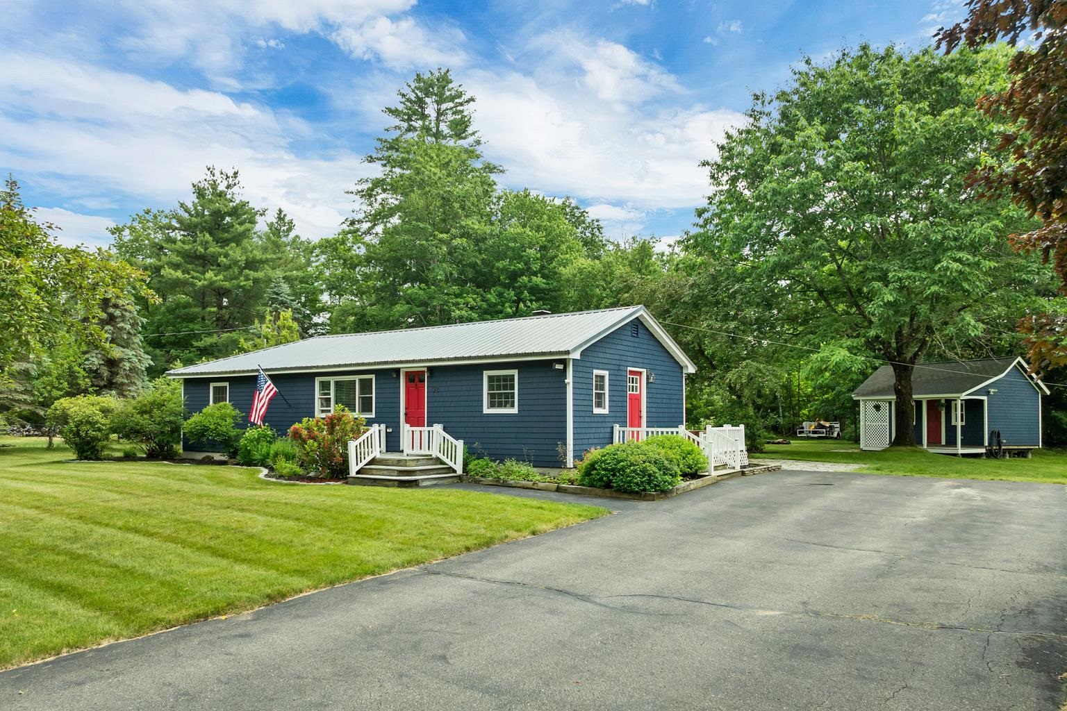 92 White Oak Road Gilmanton, NH 03837 - Photo 2 of 46