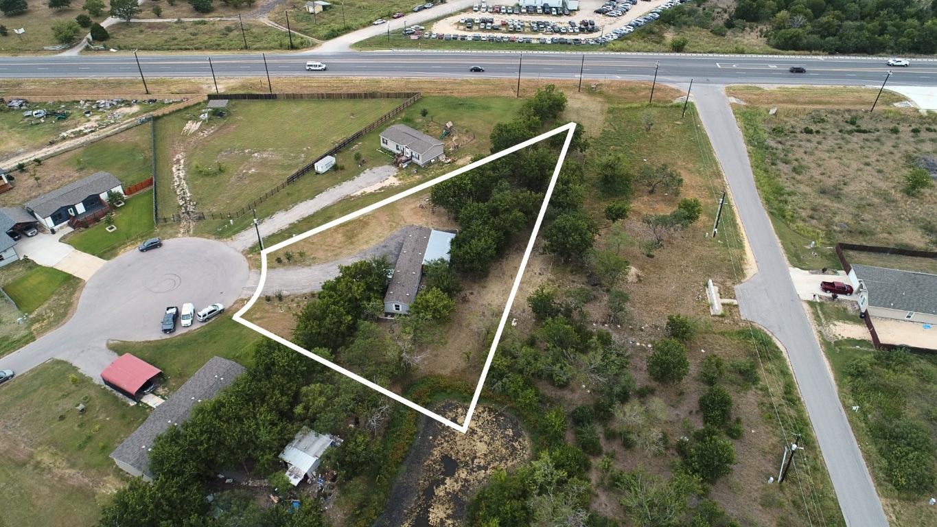 205 Arrowhead Cove Kyle, TX 78640 - Photo 19 of 20 a view of swimming pool