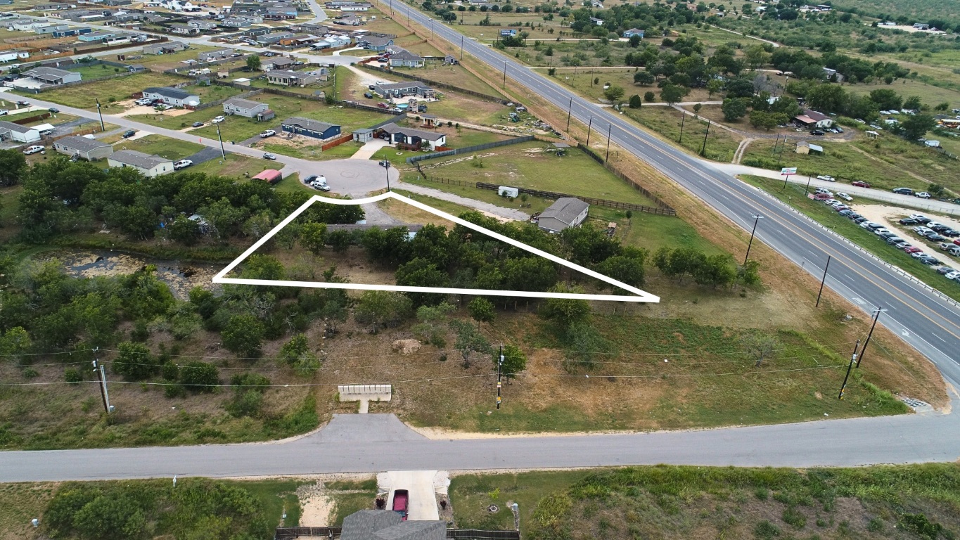 205 Arrowhead Cove Kyle, TX 78640 - Photo 20 of 20 a view balcony