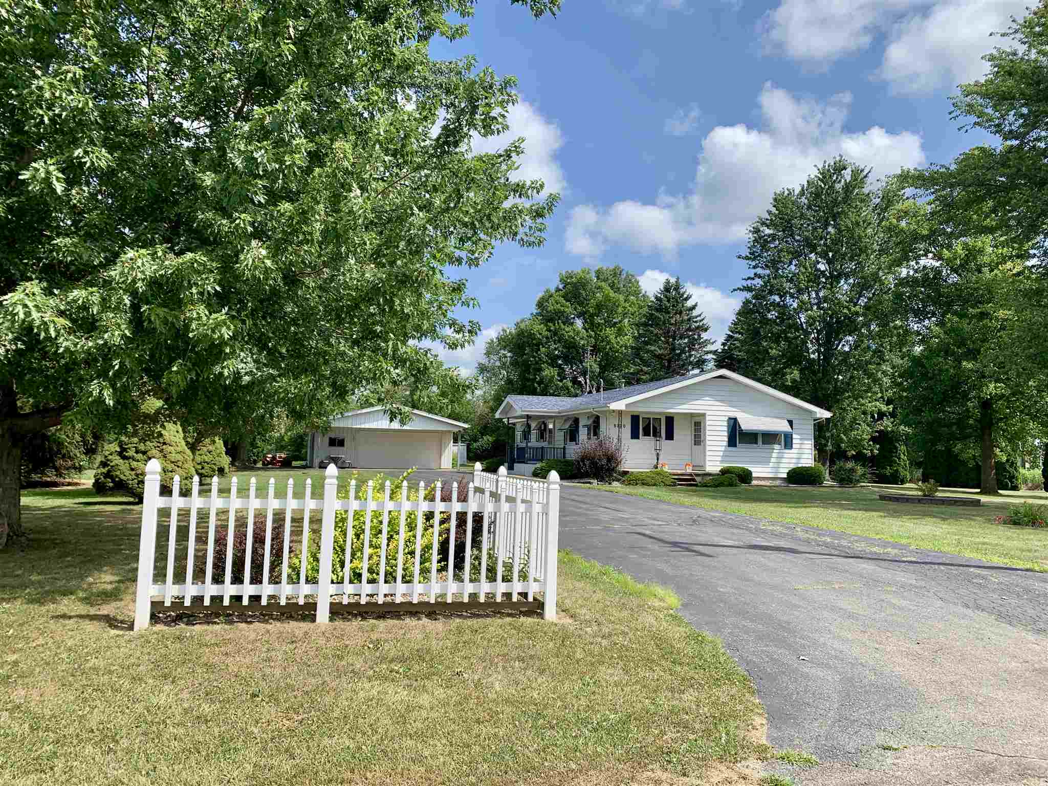 8720 19th Road Argos, IN 46501 - Photo 3 of 26