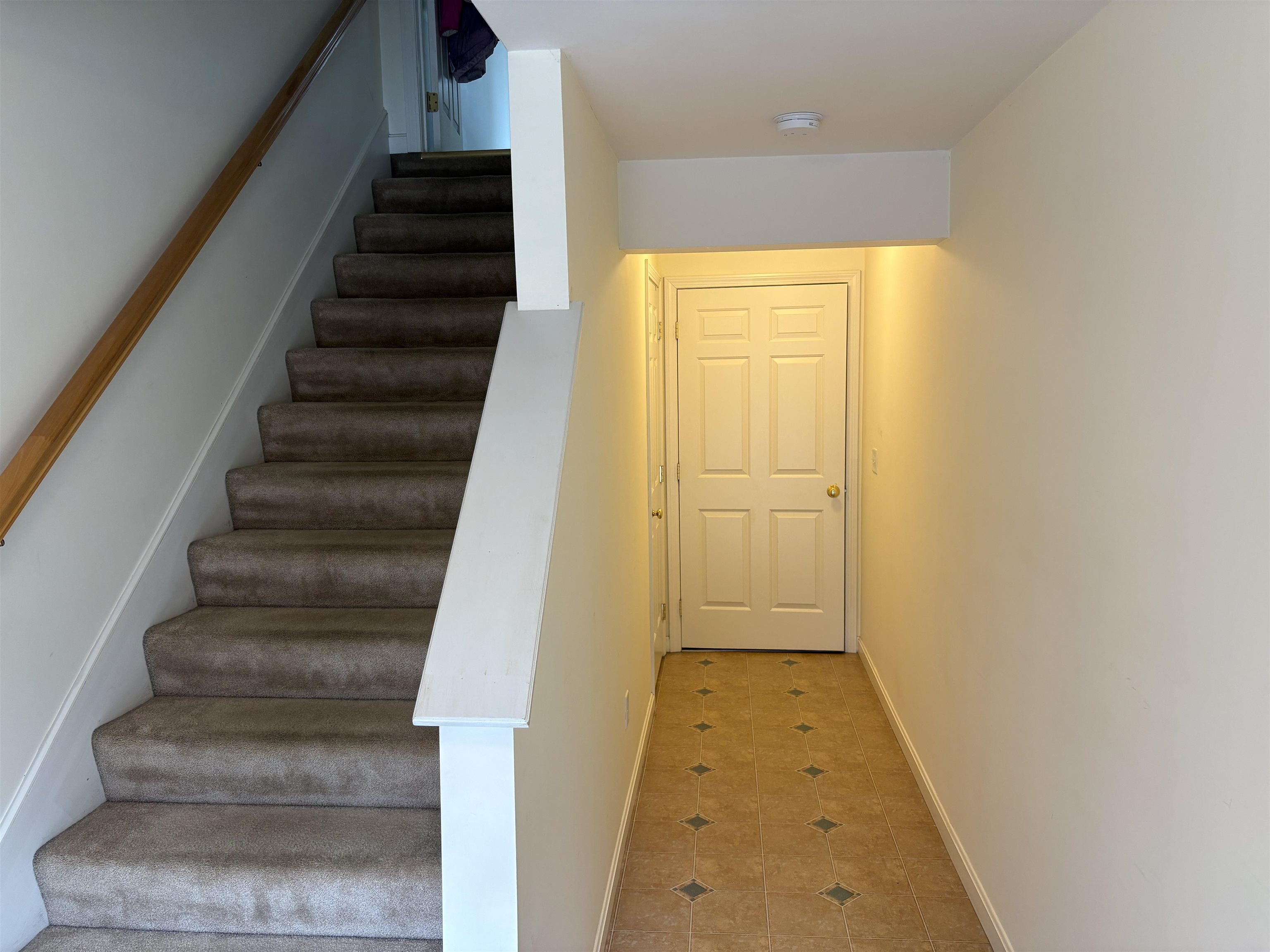 19 Mulberry Lane Amherst, NH 03031 - Photo 16 of 41