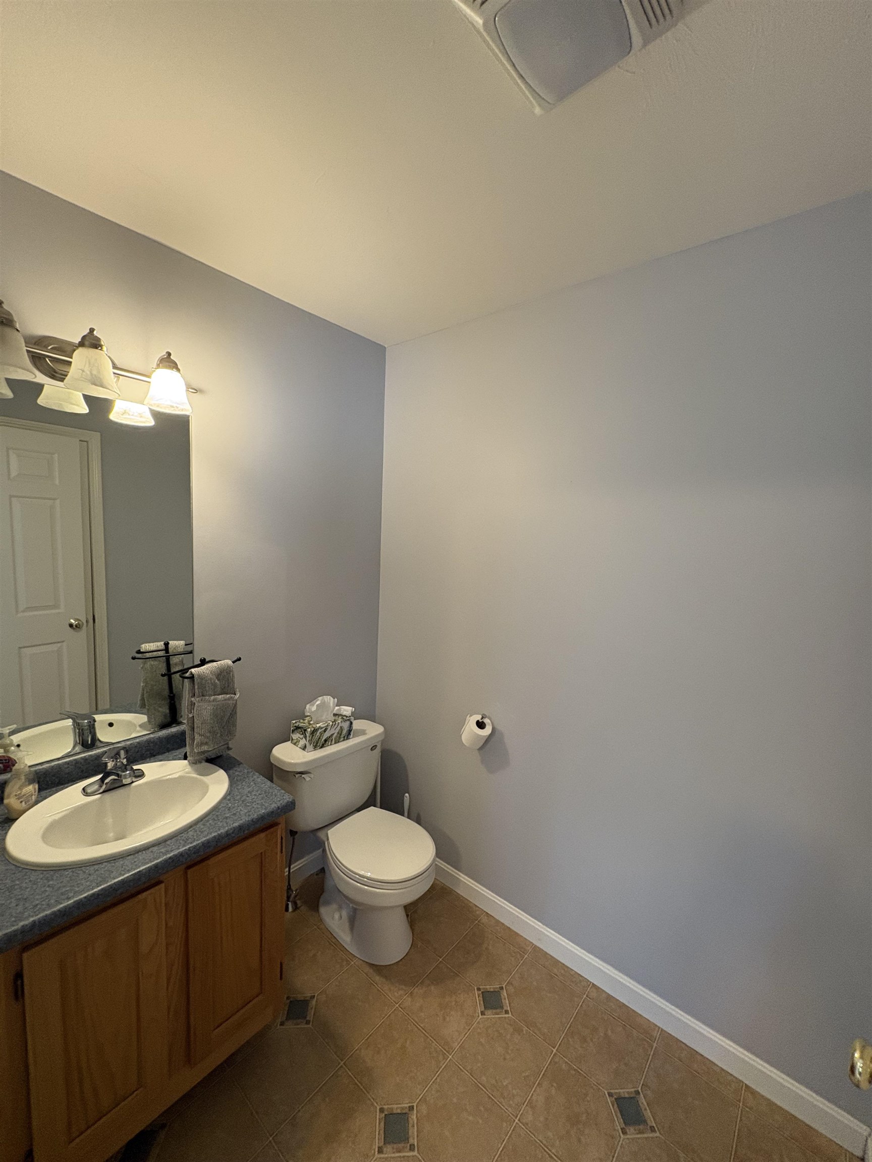 19 Mulberry Lane Amherst, NH 03031 - Photo 18 of 41