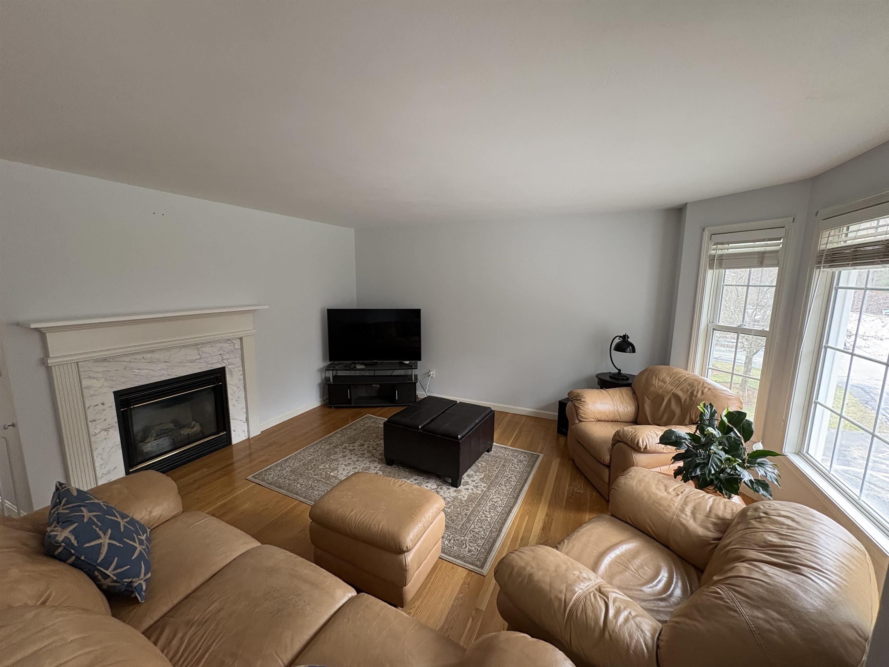 19 Mulberry Lane Amherst, NH 03031 - Photo 19 of 41