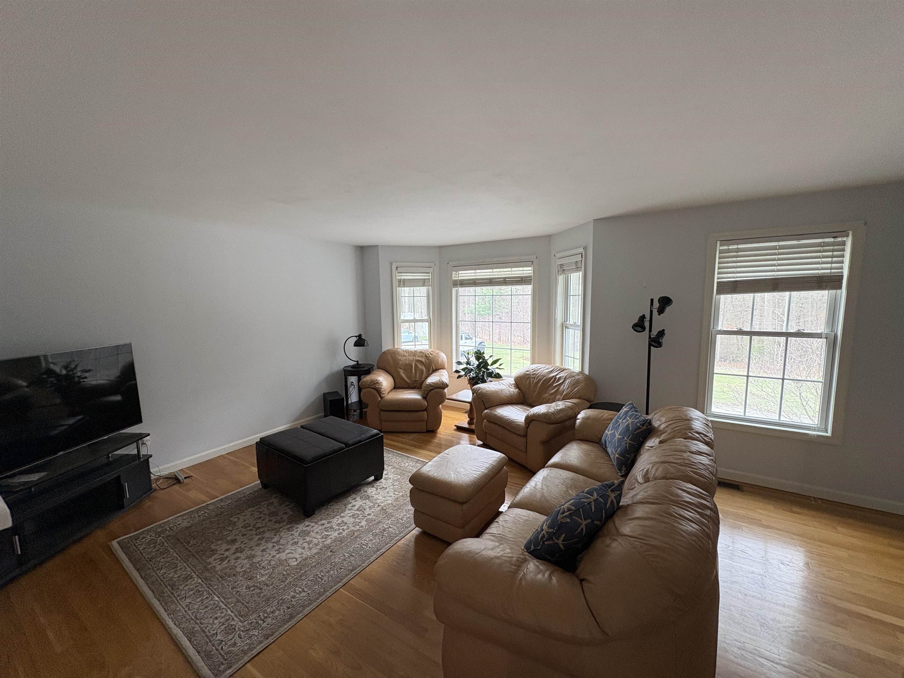 19 Mulberry Lane Amherst, NH 03031 - Photo 21 of 41