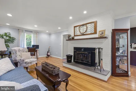 $824,900 | 4120 Sir Walter Road, Olney, MD 20832