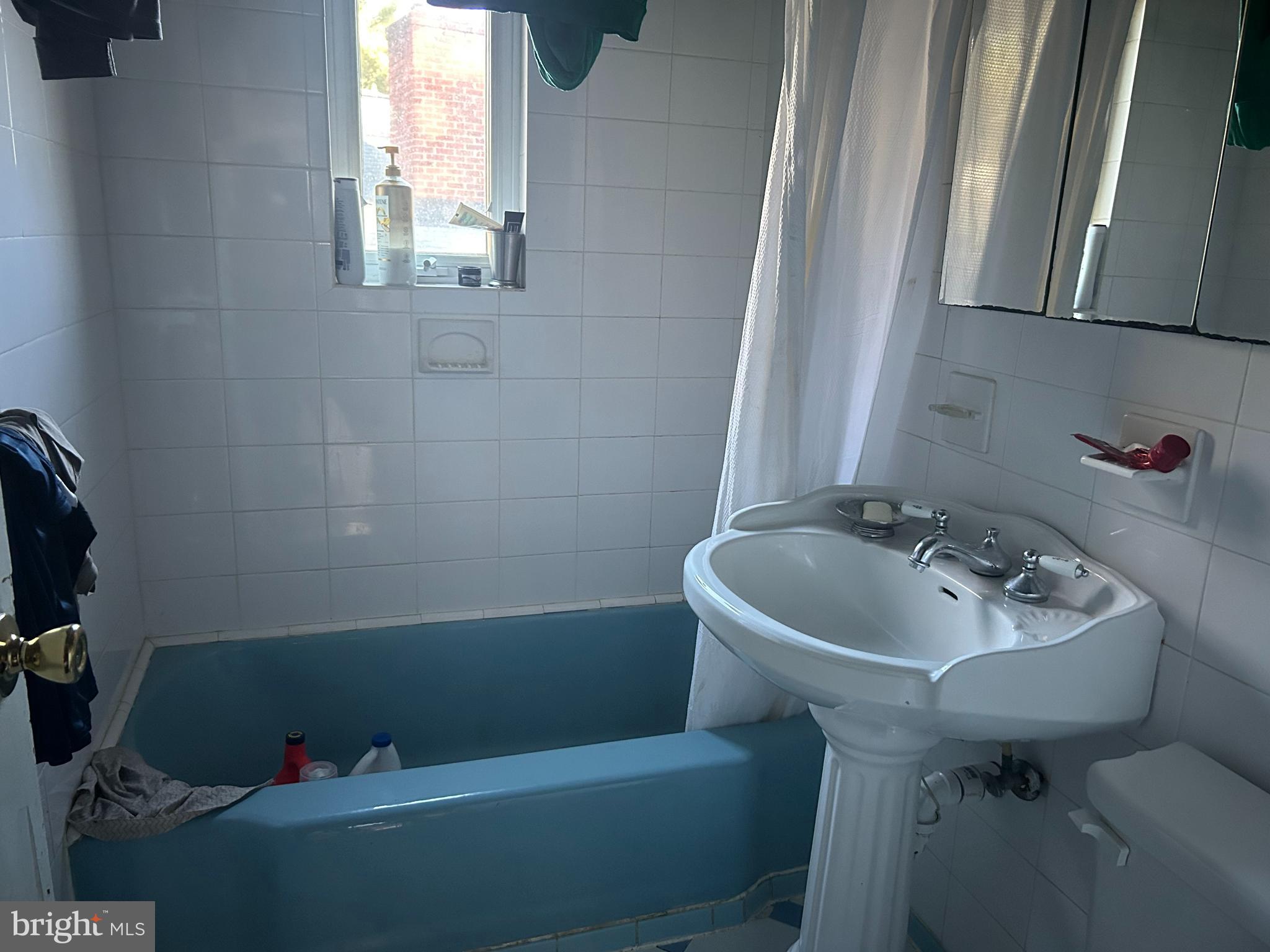 302 Wayne Avenue Silver Spring, MD 20910 - Photo 3 of 12