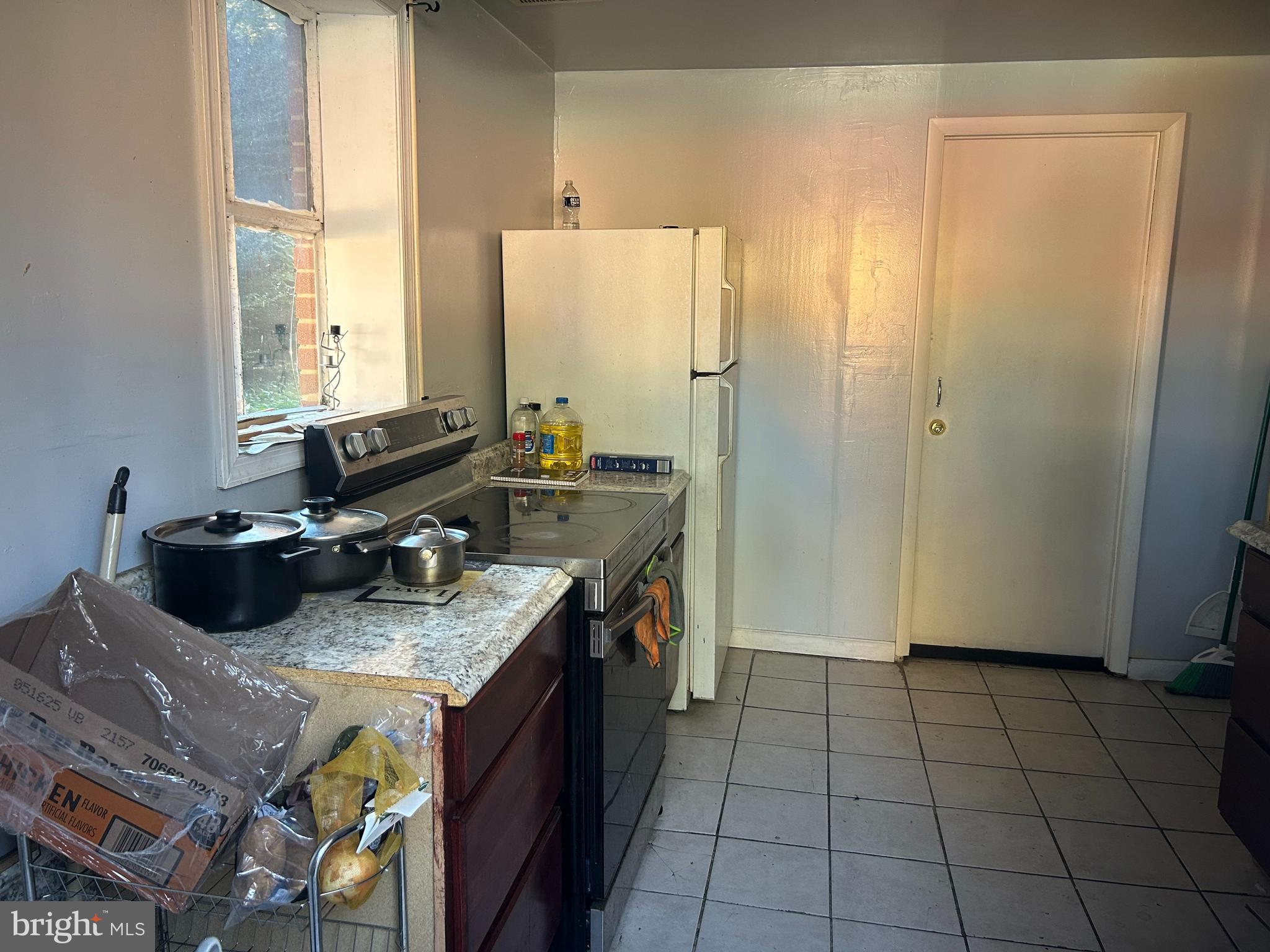 302 Wayne Avenue Silver Spring, MD 20910 - Photo 4 of 12