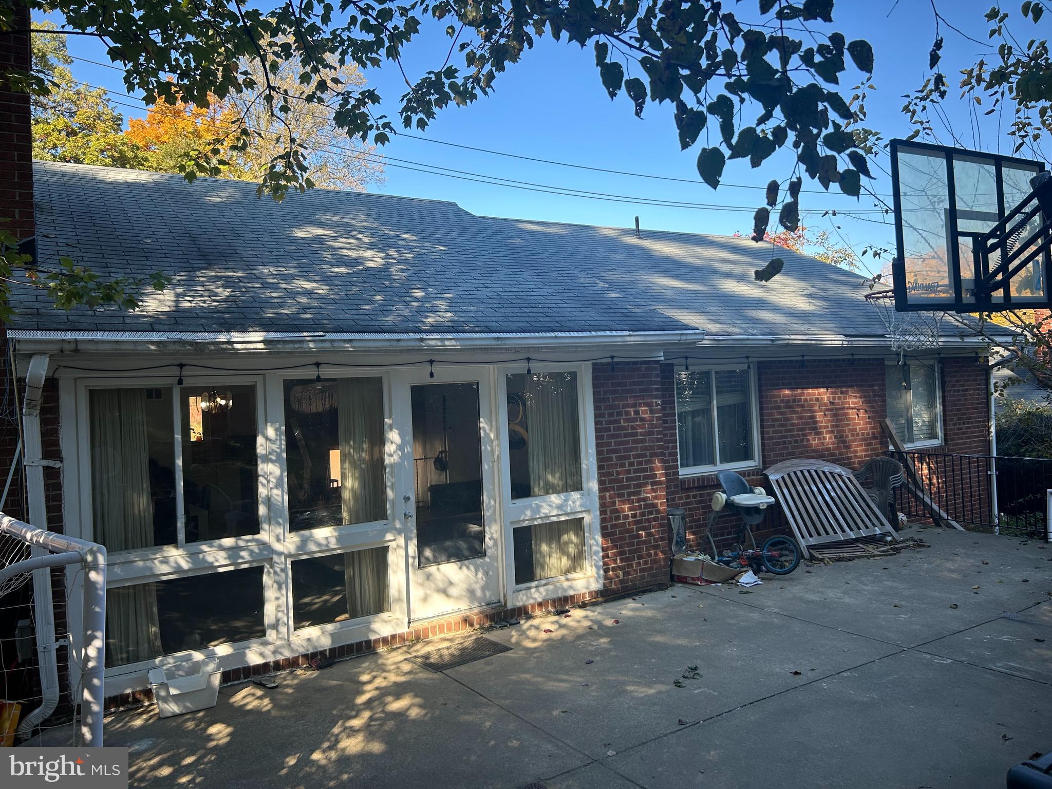 302 Wayne Avenue Silver Spring, MD 20910 - Photo 6 of 12