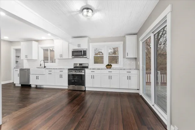 $479,900 | 233 Pembroke Street, Pembroke, NH 03275