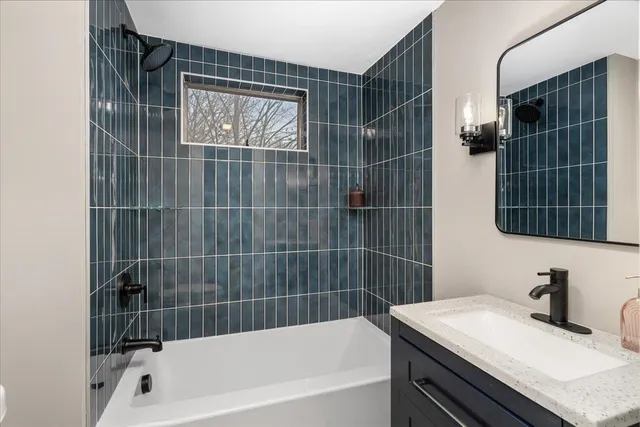 $479,900 | 233 Pembroke Street, Pembroke, NH 03275