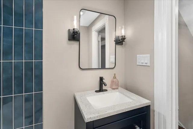 $479,900 | 233 Pembroke Street, Pembroke, NH 03275