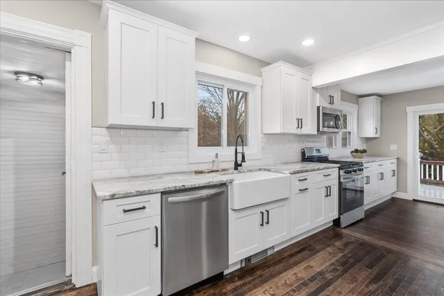 $479,900 | 233 Pembroke Street, Pembroke, NH 03275