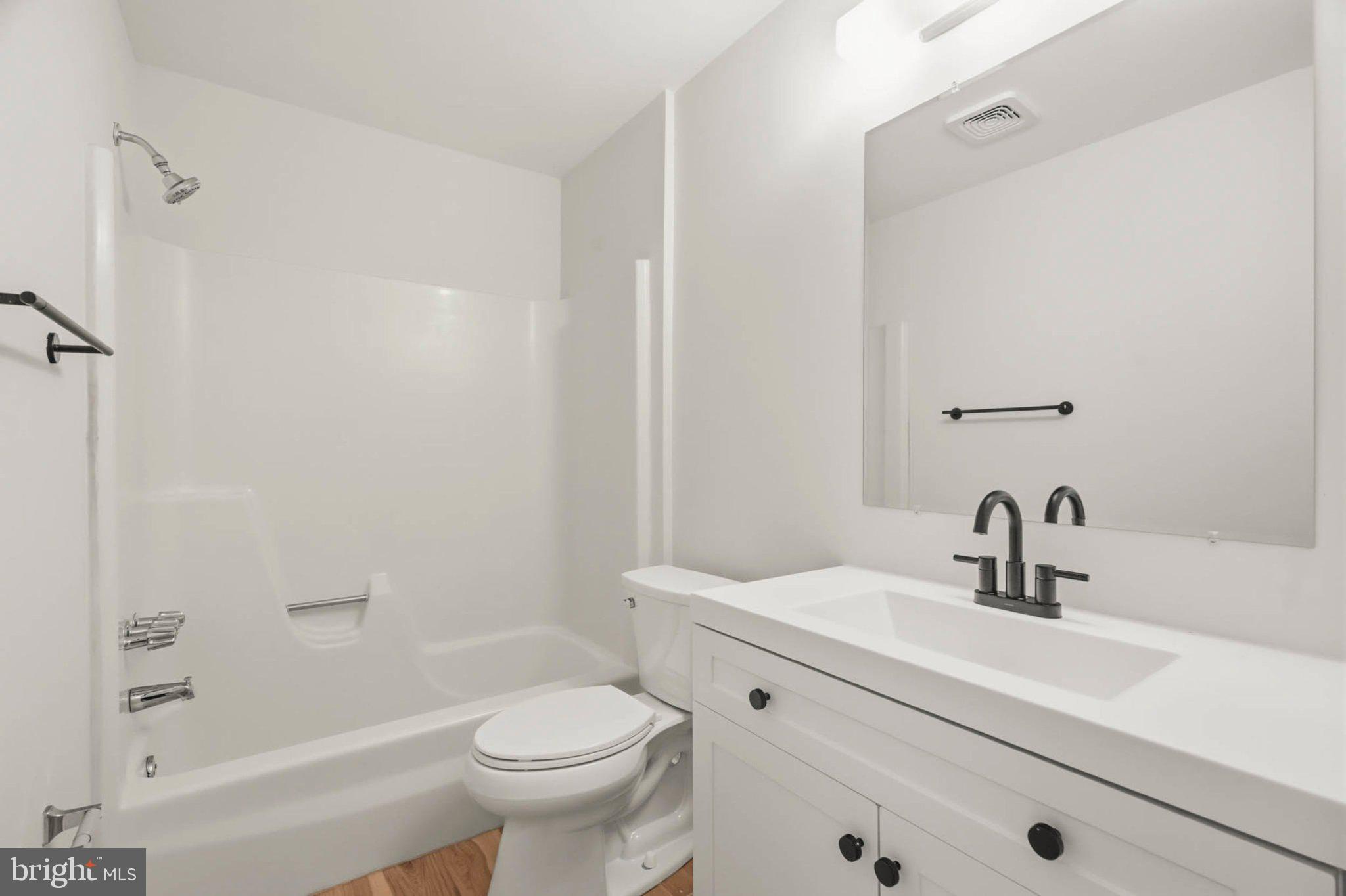 10901 Trotting Ridge Way, Unit 92 Columbia, MD 21044 - Photo 30 of 37 Sleek and modern bathroom retreat.
