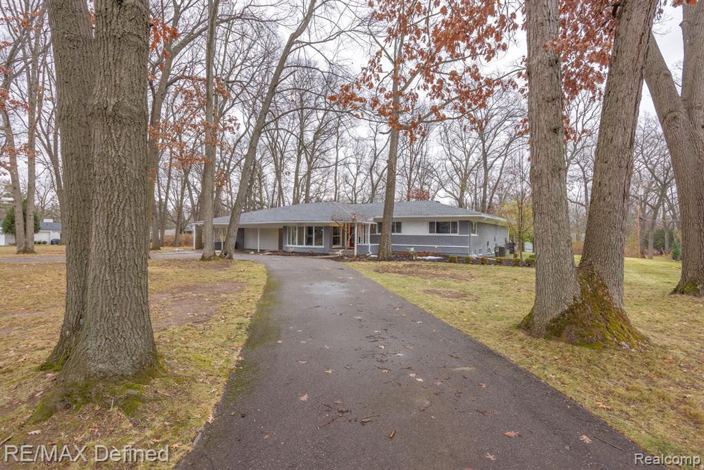1257 Priscilla Lane Rochester Hills, MI 48309 - Photo 3 of 49