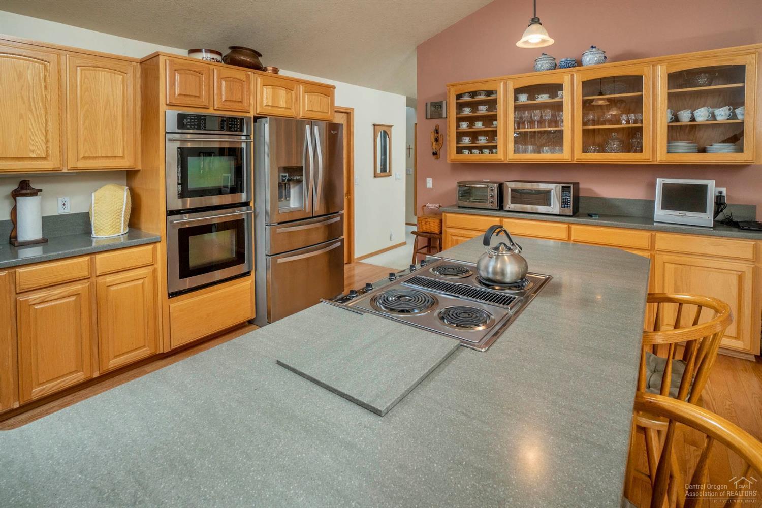 64564 Joe Neil Road Bend, OR 97701 - Photo 11 of 22 Gallery Image 11