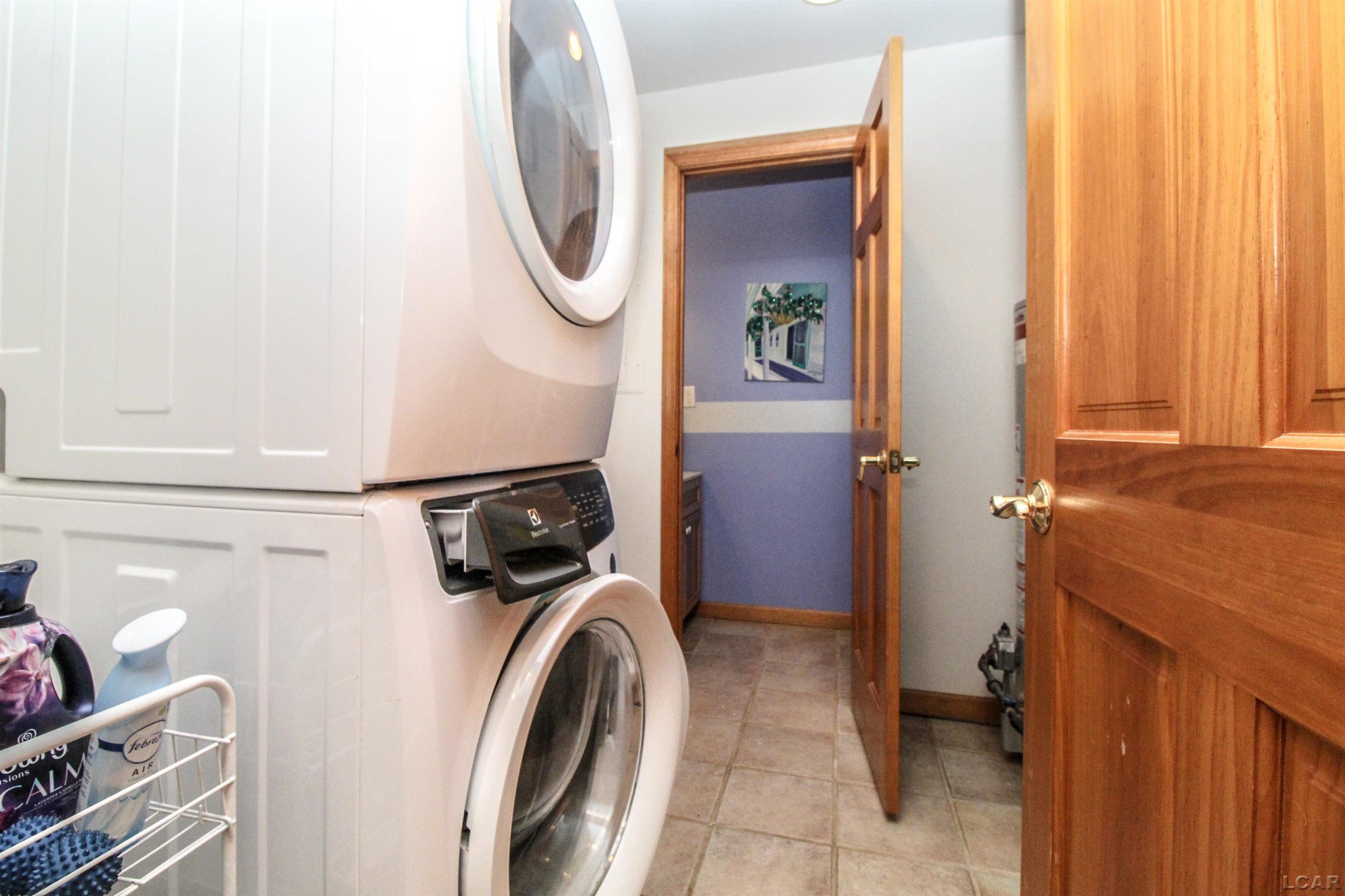 13468 Laplaisance Road Monroe, MI 48161 - Photo 26 of 38 LAUNDRY ROOM