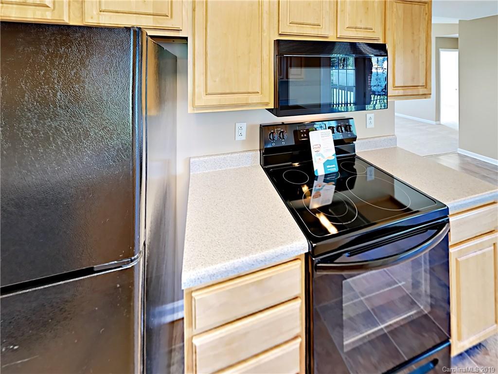 2012 Rocketts Way Newton, NC 28658 - Photo 8 of 18