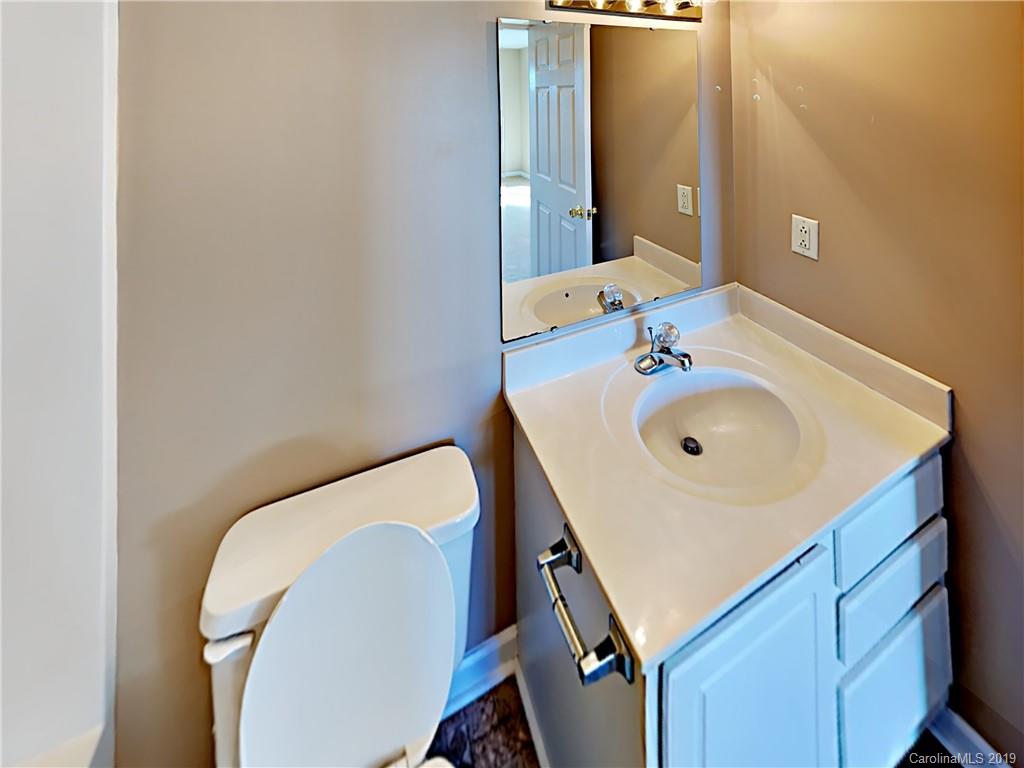 2012 Rocketts Way Newton, NC 28658 - Photo 9 of 18