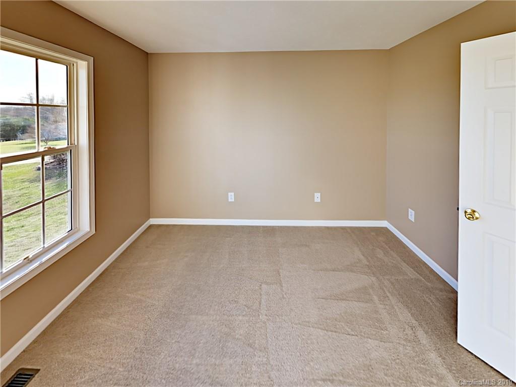 2012 Rocketts Way Newton, NC 28658 - Photo 10 of 18